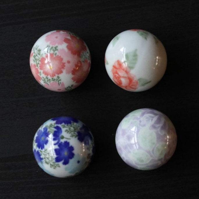 Floating Balls: Ukidama (Set of 4).