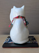 Maneki Neko Beckoning Cat For Fortune & Longevity White.