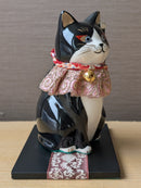 Maneki Neko Beckoning Cat For Fortune & Longevity Hachi-ware.