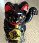 Solar Maneki Neko Black.