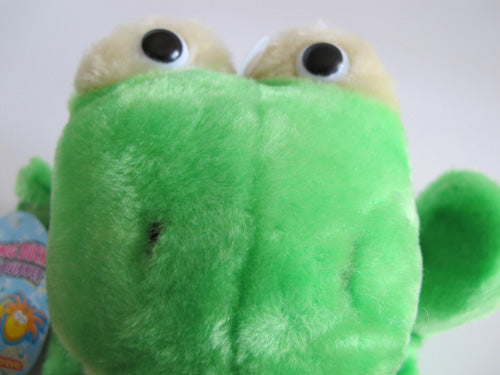 https://www.goodsfromjapan.com/images/frog-puppet-4.jpg